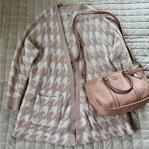 Sincerly Jules Cardigan Houndstooth Pattern bundled with pink Coach bag